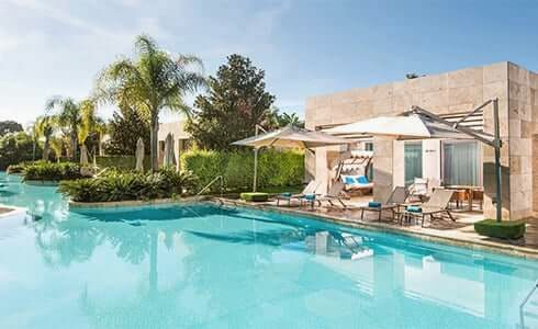 Regnum Pearl Pool Suite Card 1